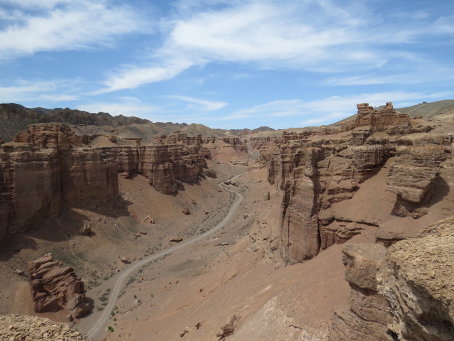 Road at bottom of Canyon